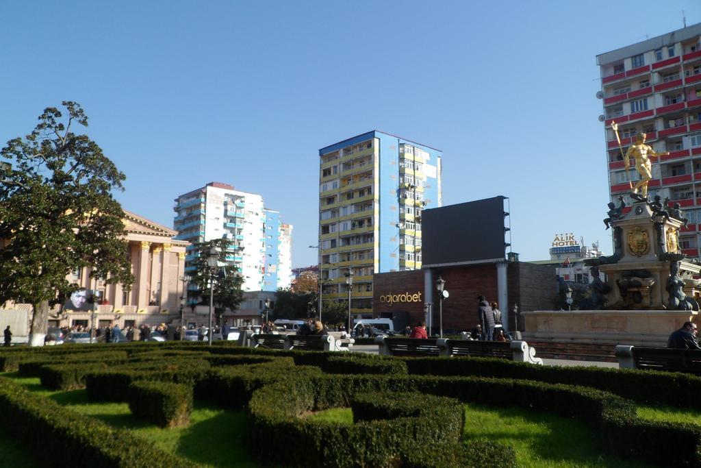 Akhmeteli Apartment Old Batum Oda fotoğraf
